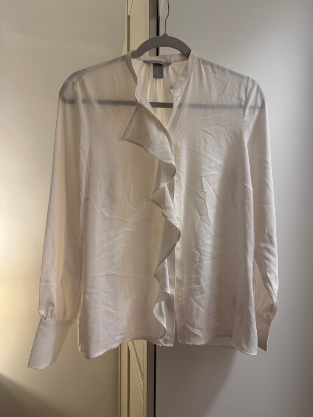 H&M White Ruffled Button-Up Blouse